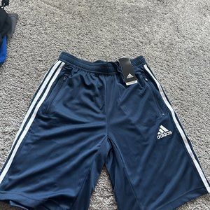 Adidas Navy Blue Men pull on shorts Small with zipper pockets